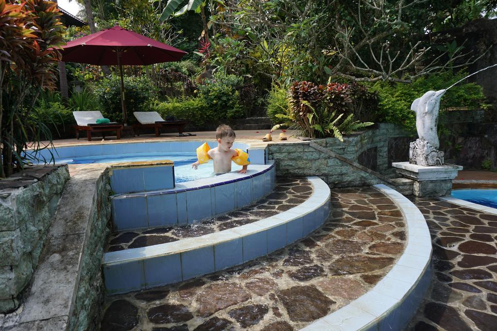 Munduk Gunung Paradis Retreat מראה חיצוני תמונה