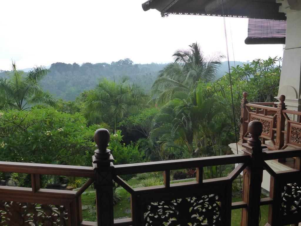 Munduk Gunung Paradis Retreat מראה חיצוני תמונה