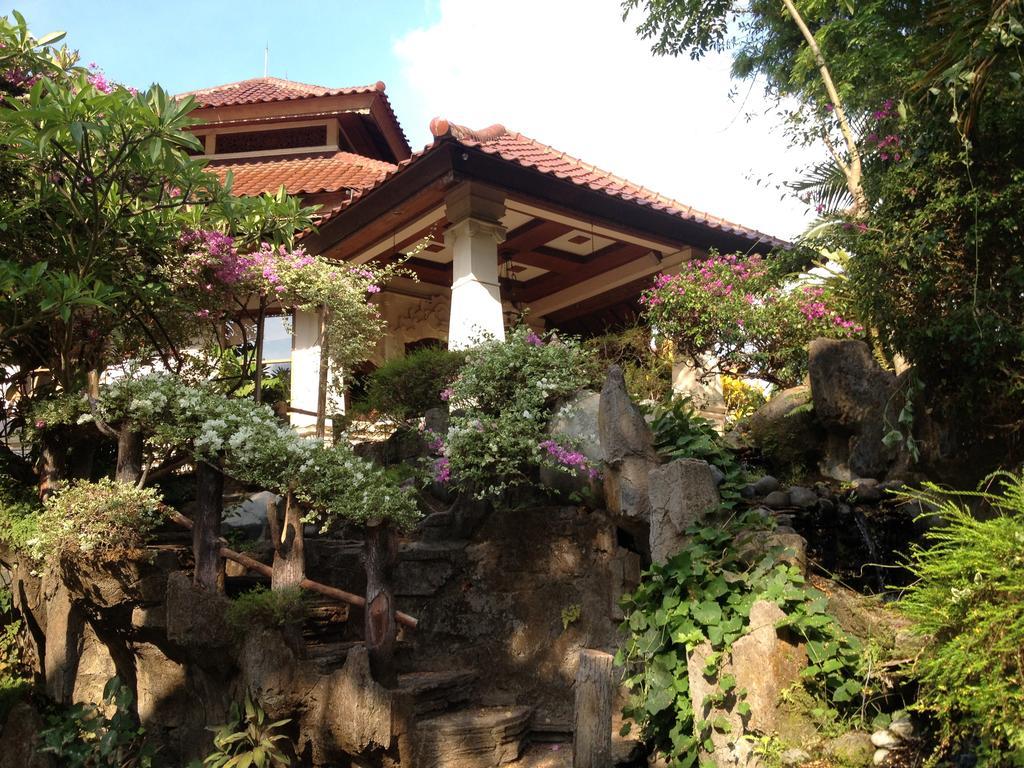 Munduk Gunung Paradis Retreat מראה חיצוני תמונה