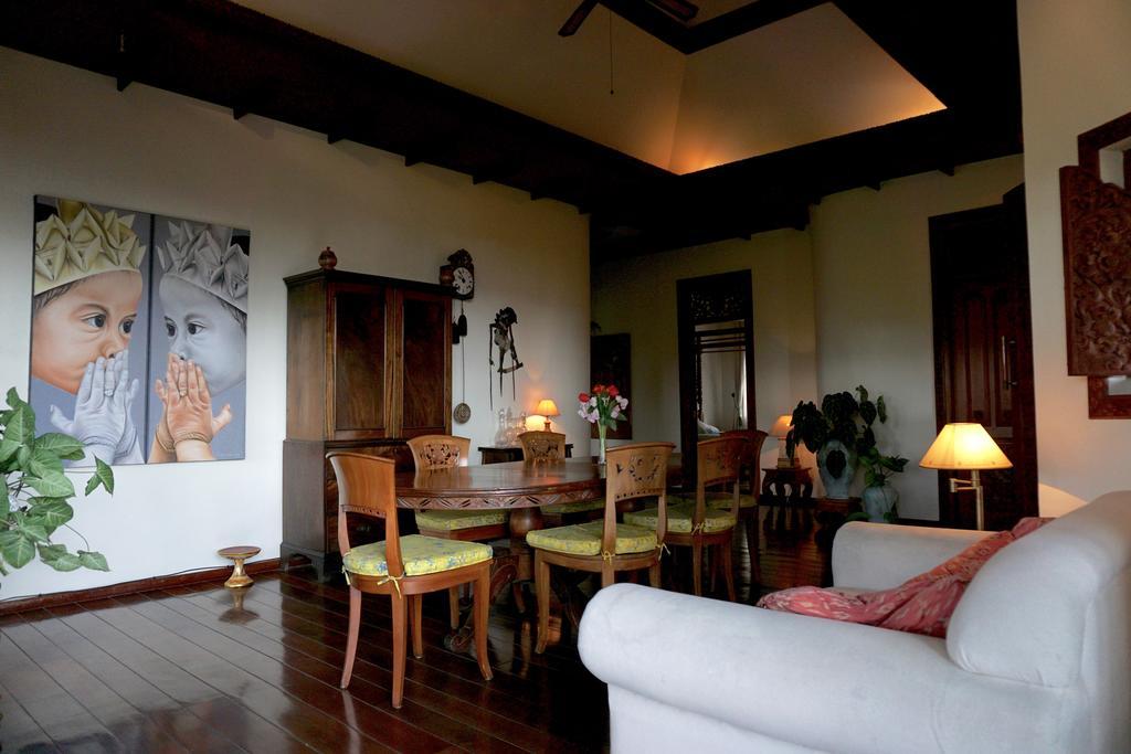 Munduk Gunung Paradis Retreat מראה חיצוני תמונה