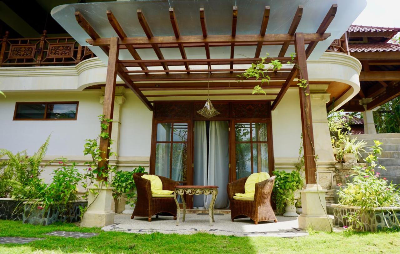 Munduk Gunung Paradis Retreat מראה חיצוני תמונה